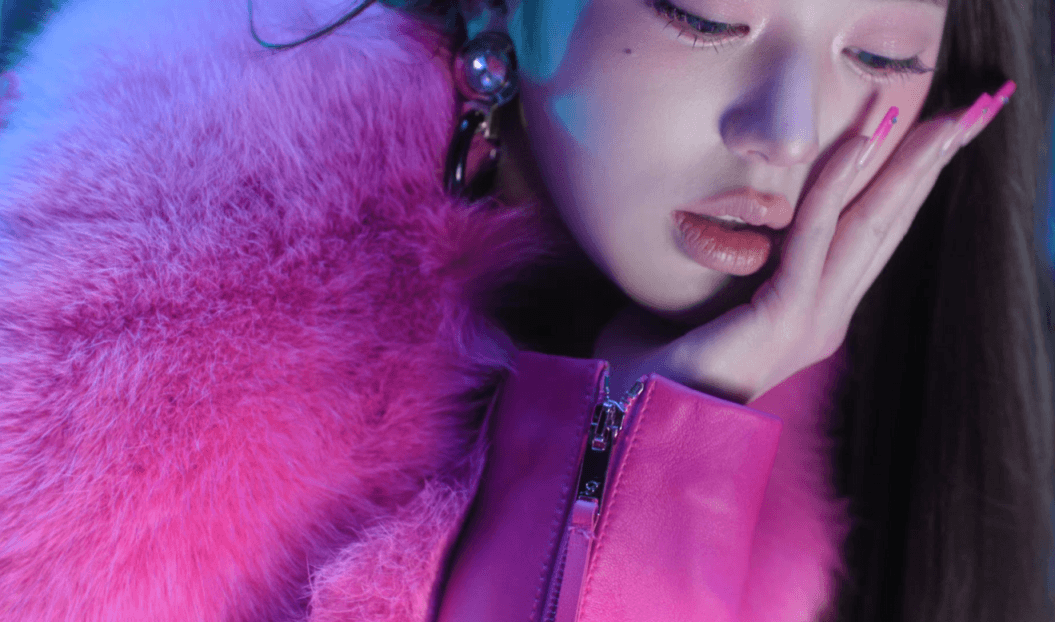 IVE-아이브-정규2집-타이틀곡-'BLACKHOLE'-티저-5-이미지