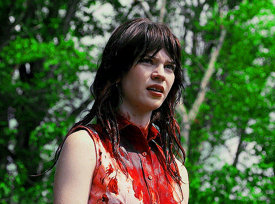 남친-지인-집에-놀러갔는데-지인이-날-강간하려-하길래-죽여버렸는데-남친-반응이...gif-27-이미지