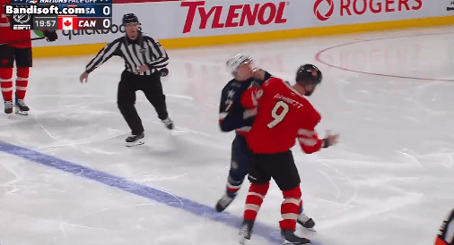 싸우면-퇴장인-올림픽룰-없을때-캐나다-미국-아이스하키-친선경기-풍경.gif-1-이미지