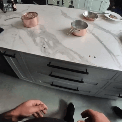 인덕션-일체형-테이블.gif-0-이미지