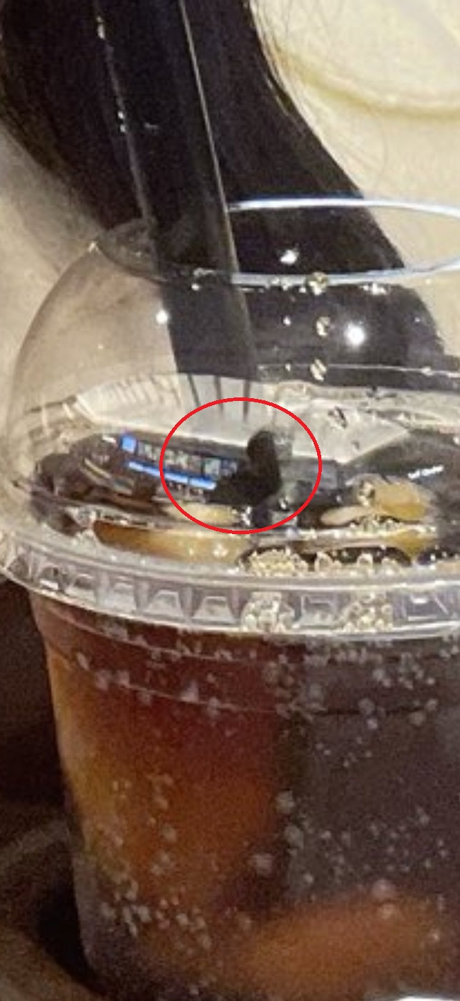 혼자-영화보려-왔다며-올린-사진에-남친도-찍혀서-탈퇴당한-일본-걸그룹-멤버-6-이미지