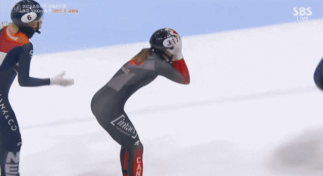 최민정-막판-스퍼트-보고-진심으로-멘붕하는-상대선수들.gif-1-이미지