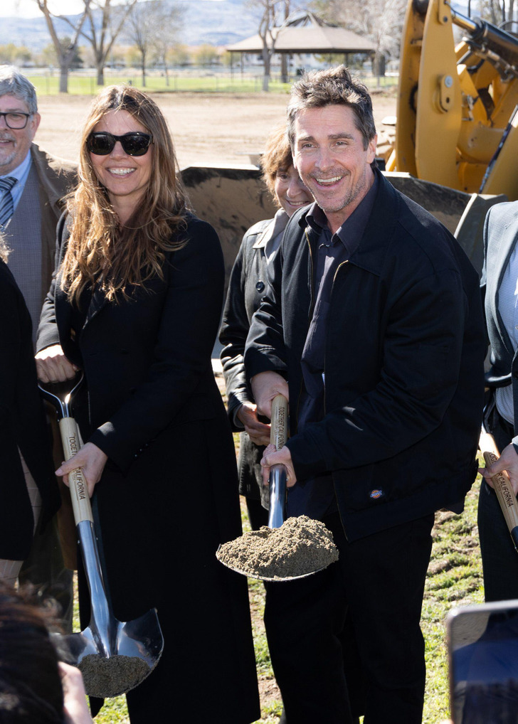 크리스찬-베일이-300억으로-하는-일-2-이미지