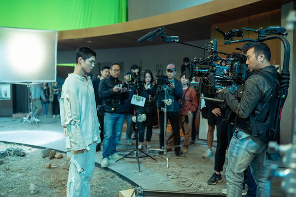 집중하고-몰입할-수-있다는게-신기한-영화-/-드라마-촬영현장.jpg-5-이미지