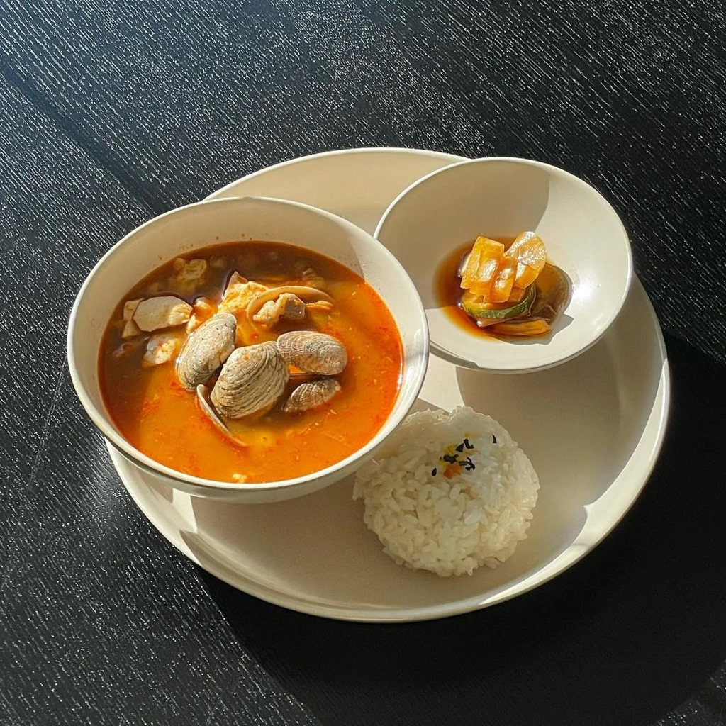 가을에-먹으면-더욱-맛있는-수프-맛집-5-8-이미지