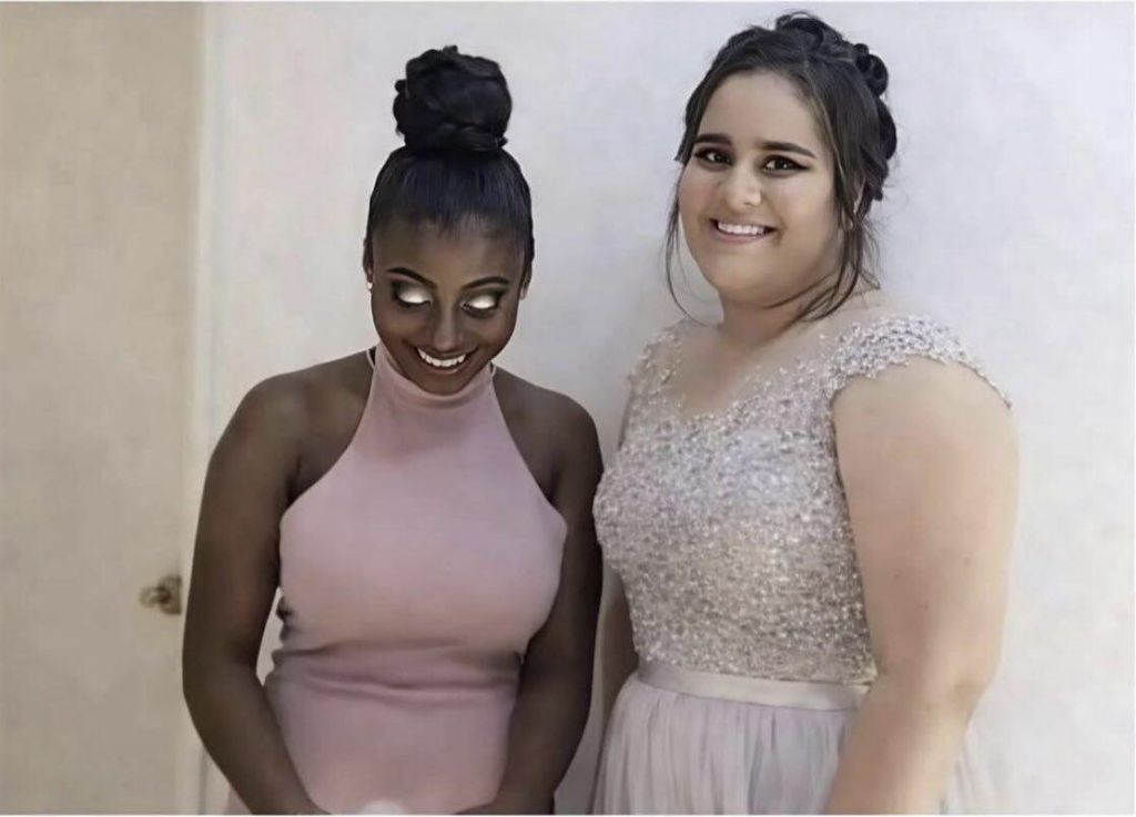 사진-찍을-때-은색-아이섀도-쓰면-안-되는-이유.jpg-0-이미지