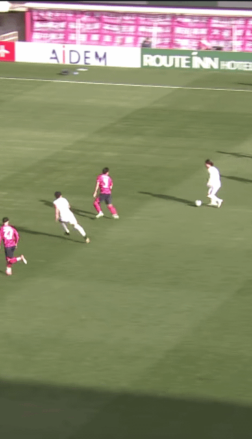 일본-축구에서-나온-수비-1-이미지