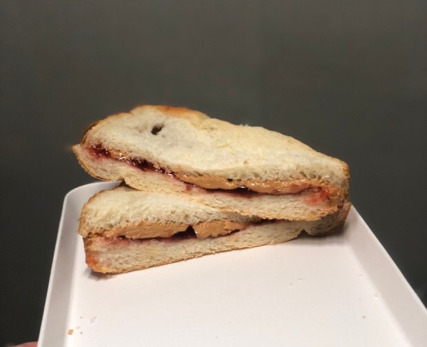 은근-맛있다는-토스트-꿀조합-4-이미지