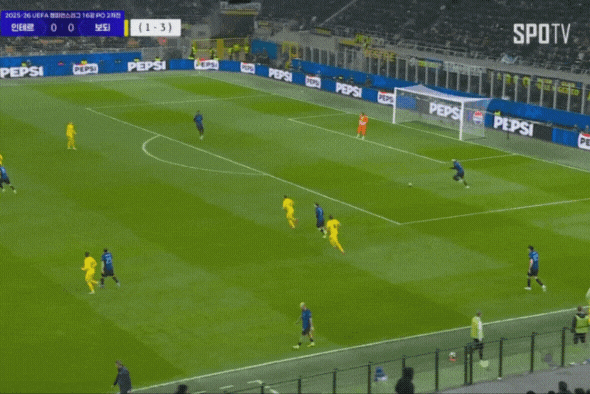 스스로-무너지는-인테르.gif-1-이미지