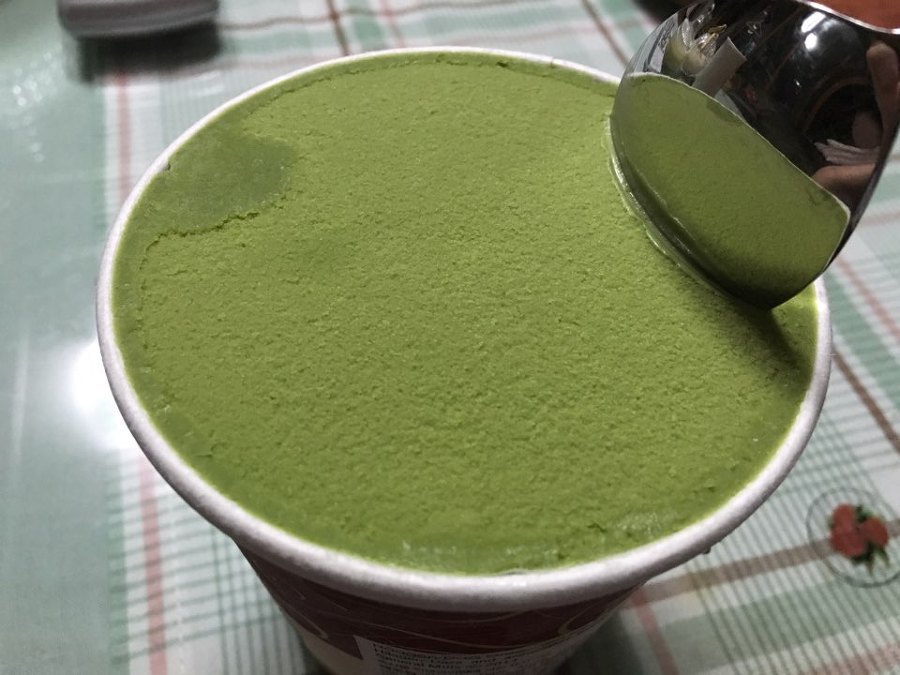 세상에-무적권-아이스크림만-하나만-남겨야하는-상황이라면-vs-1-이미지