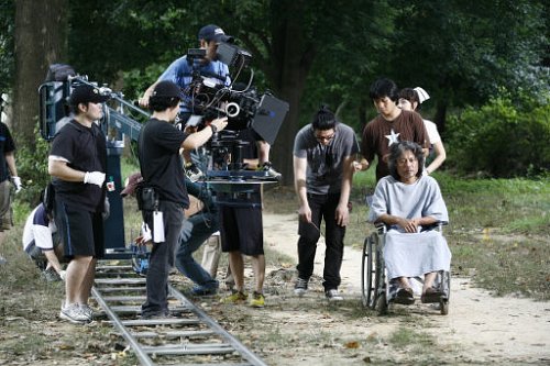 집중하고-몰입할-수-있다는게-신기한-영화-/-드라마-촬영현장.jpg-16-이미지