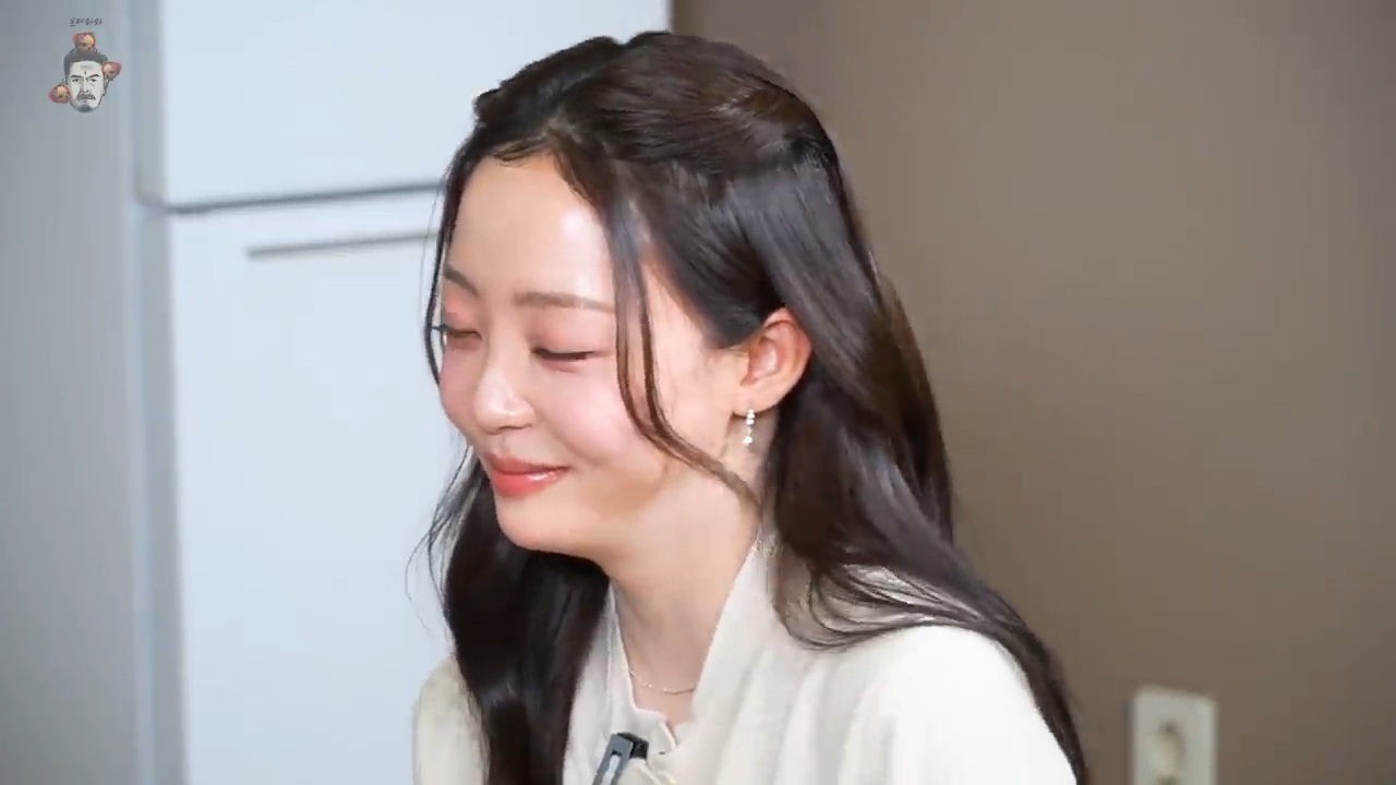 환승연애-촬영-이틀차에-대부분의-커플을-유추했다는-민경-27-이미지