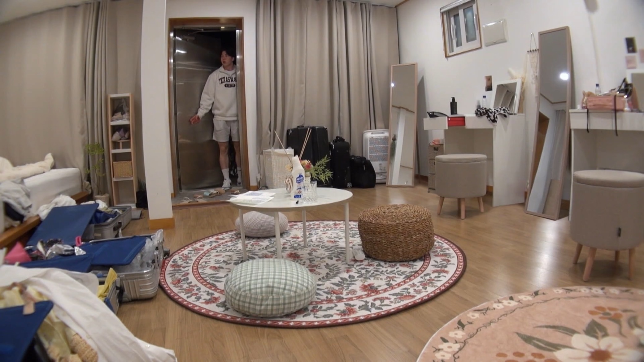 환승연애-프로그램-취지가지고도-싸우는-나연X희두.jpg-1-이미지