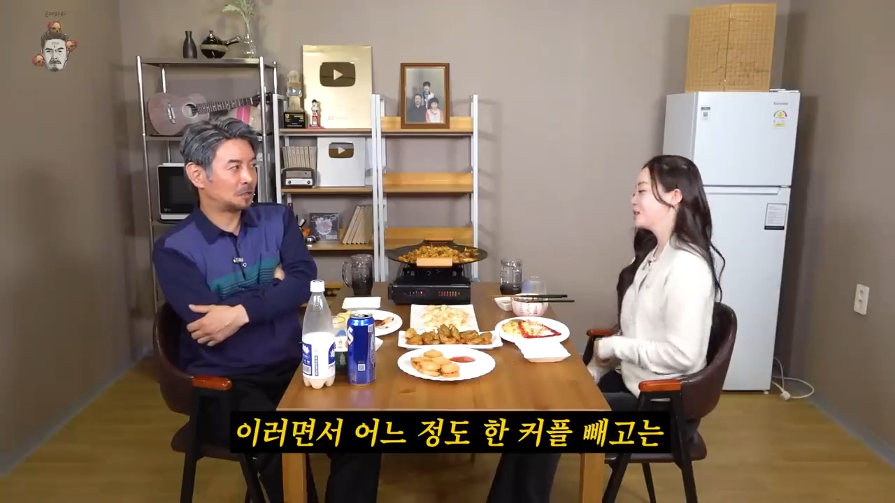 환승연애-촬영-이틀차에-대부분의-커플을-유추했다는-민경-30-이미지