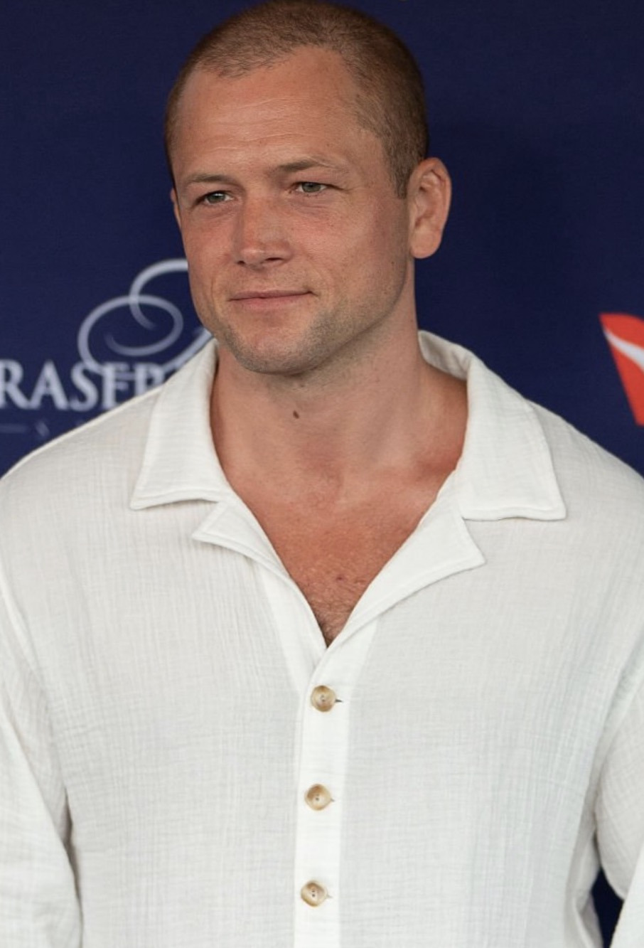 킹스맨의-태론-에저튼-근황.jpg-9-이미지