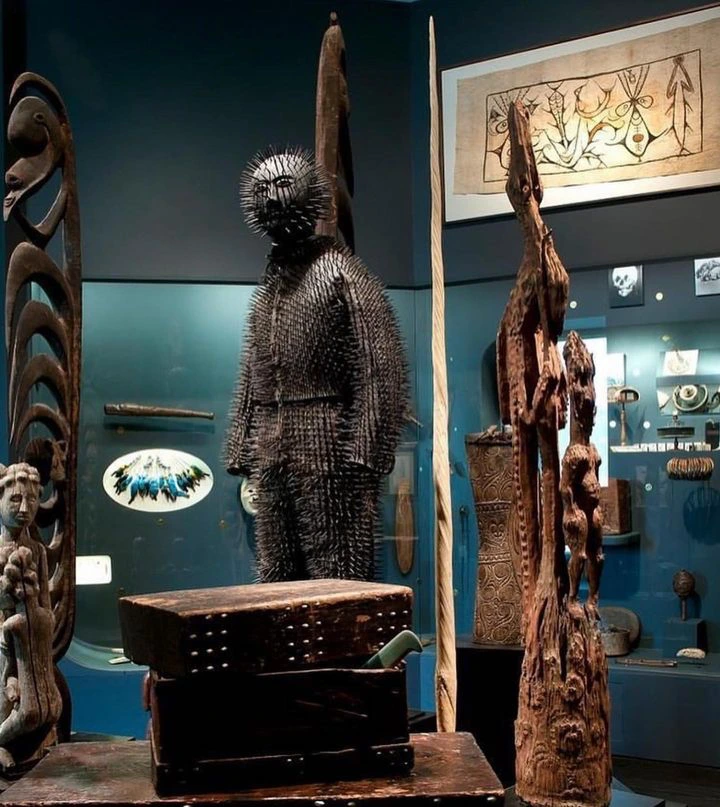 1800년대-곰-사냥-갑옷-1-이미지