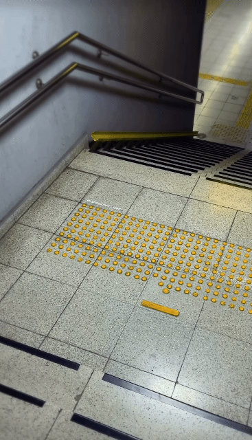 99%-몰랐을-지하철-계단의-비밀-1-이미지