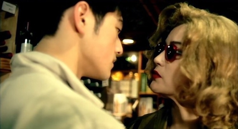 영화-＜중경삼림＞-의-삭제-장면들-2-이미지