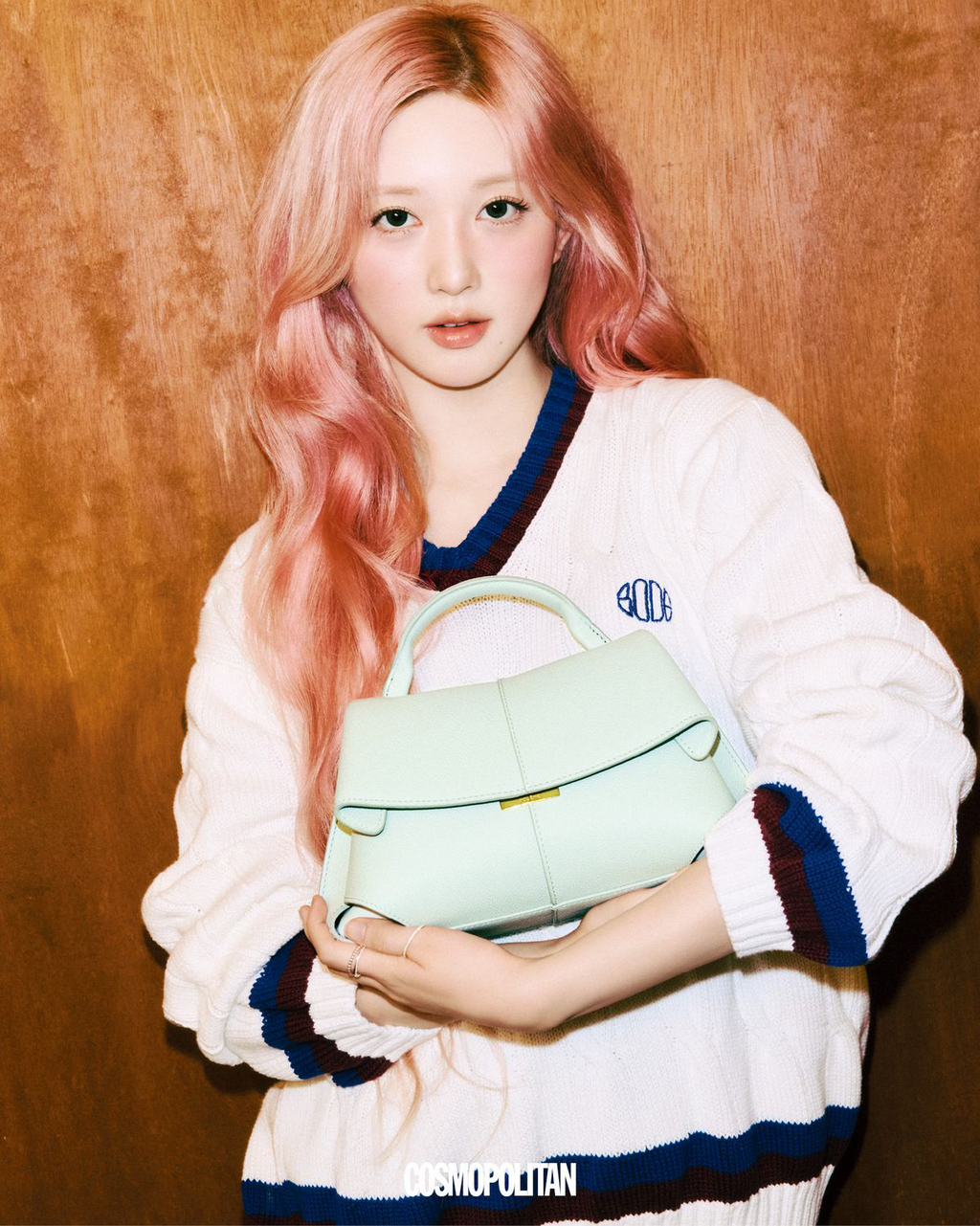 아이브-가을-“나는-나를-믿는다”-폴렌느-화보에서-밝힌-자존감-비결-1-이미지