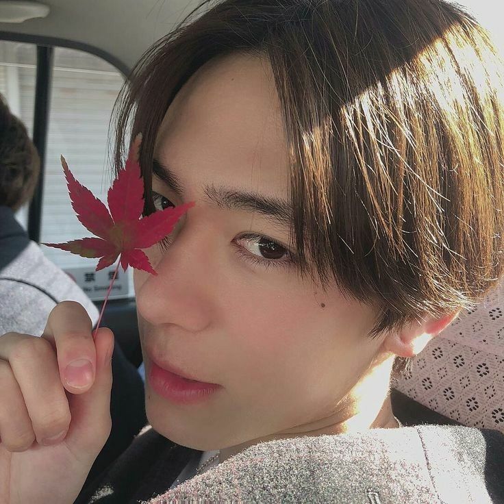 고등학교시절-3년-내내-학교-미남-대회에서-우승했었다는-일본-연예인-8-이미지