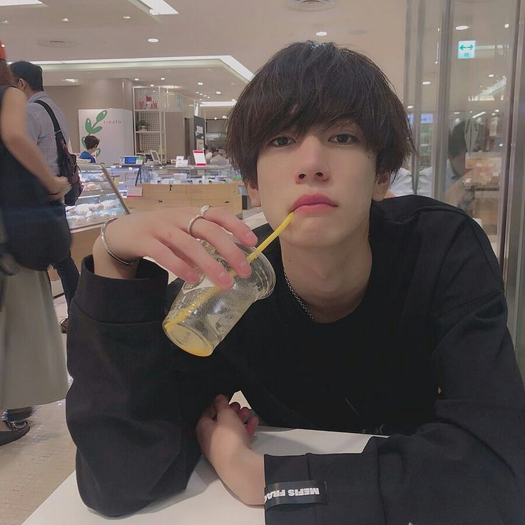 고등학교시절-3년-내내-학교-미남-대회에서-우승했었다는-일본-연예인-6-이미지