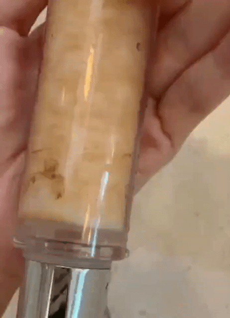 인도네시아-숙소의-충격적-샤워필터안-모습-0-이미지