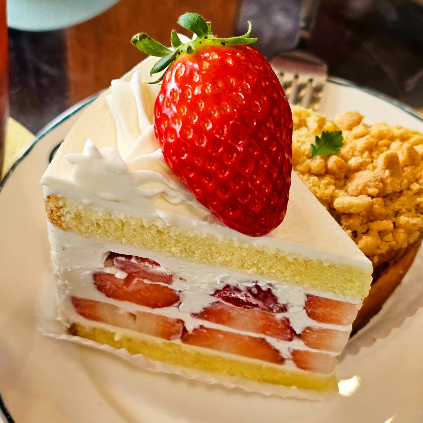 님한테-딸기생크림케이크는?-111112222.jpg-2-이미지