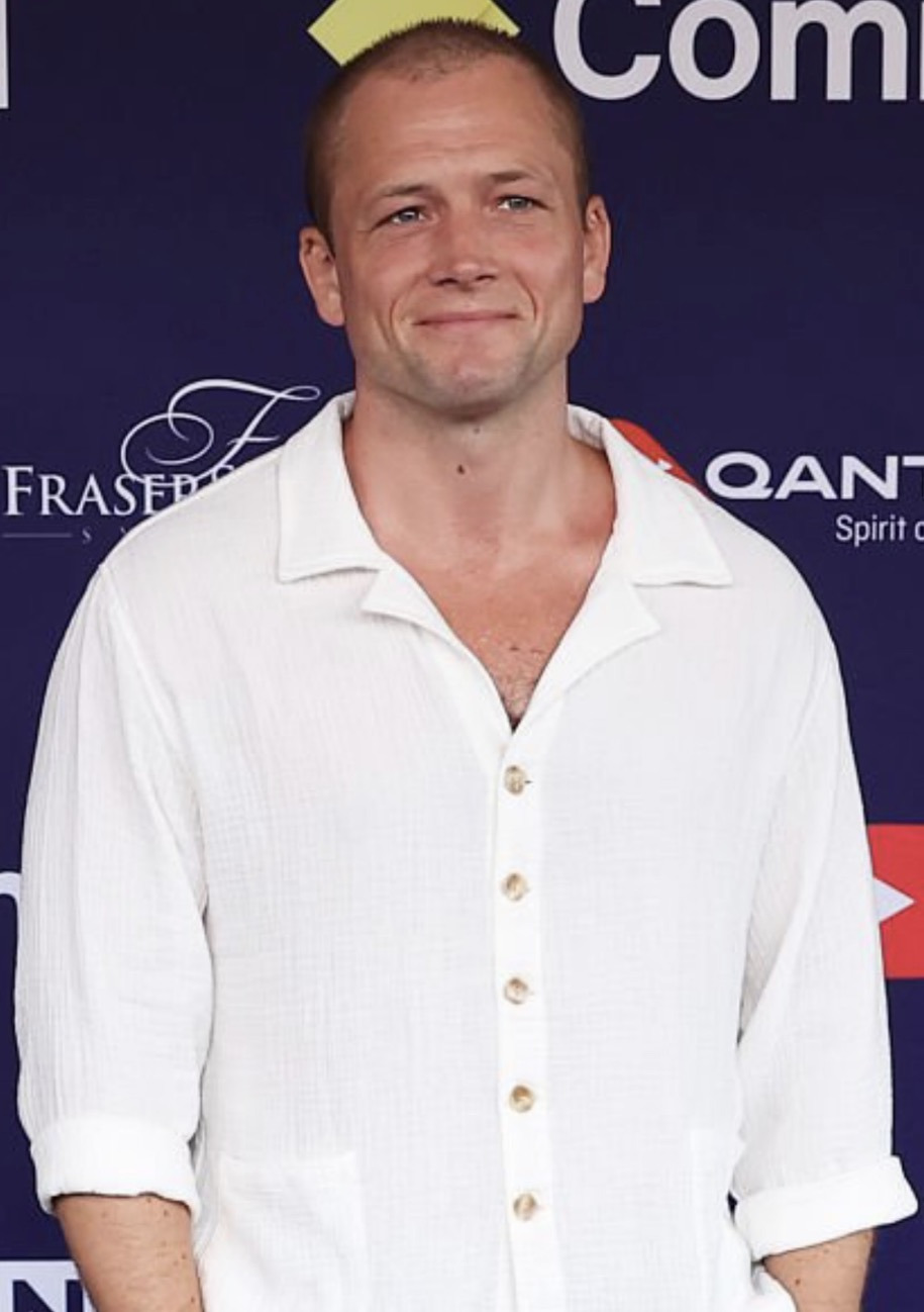 킹스맨의-태론-에저튼-근황.jpg-10-이미지