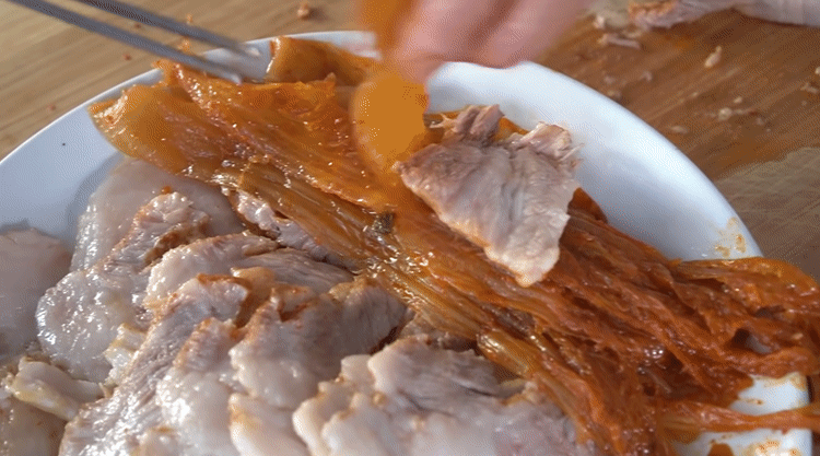 80만-한식유튜버의-요리짤.gif-23-이미지