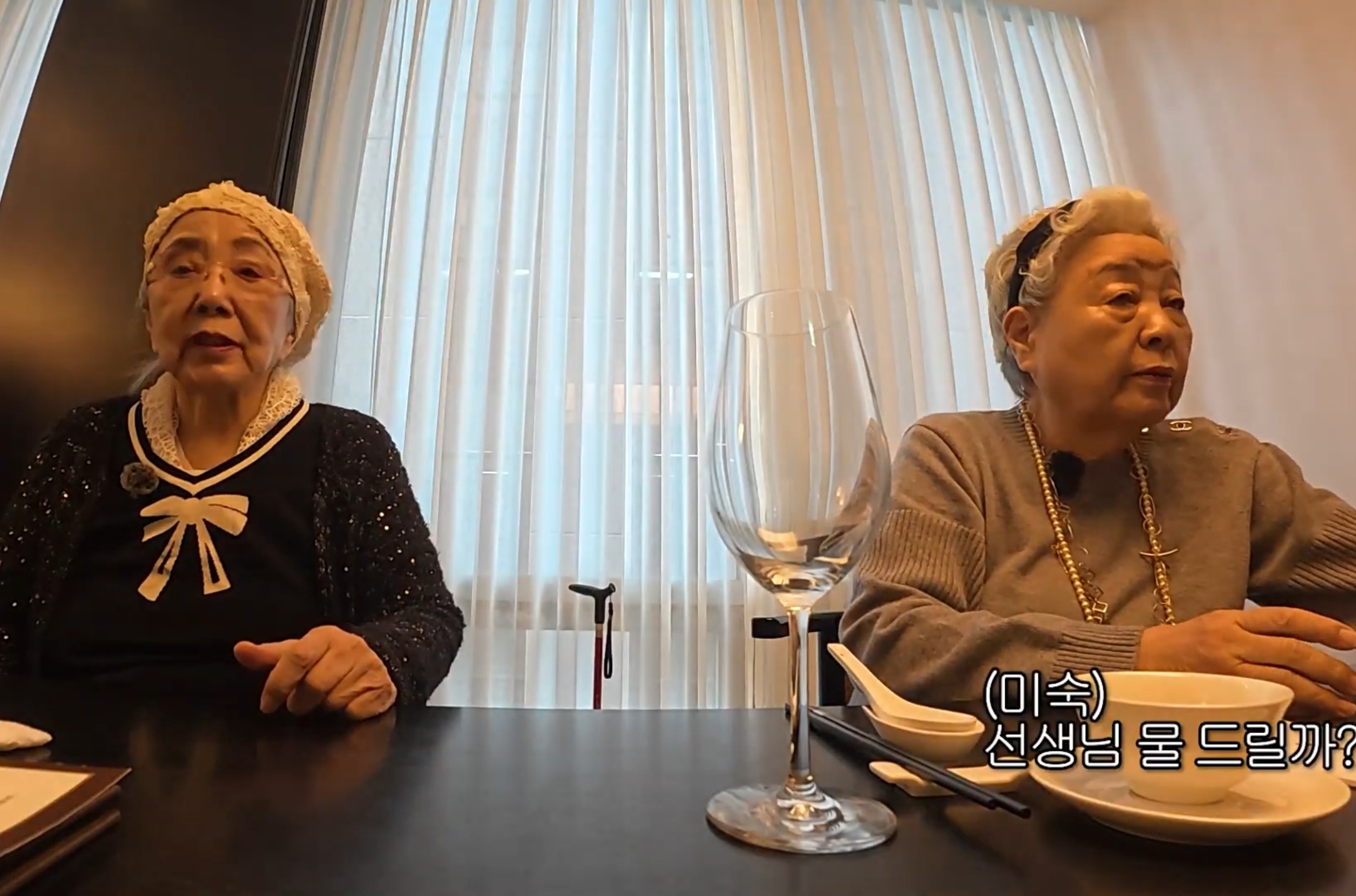 막내가-술-한잔씩-올리겠습니다-2-이미지