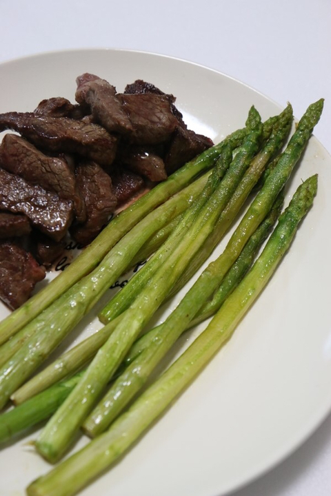 스테이크에-곁들일-가니쉬를-딱-세개만-고를-수-있다면?-5-이미지