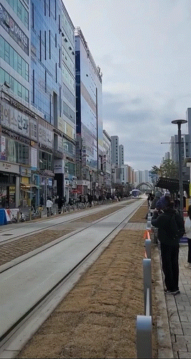 시범운영중인-위례신도시-트램.gif-1-이미지