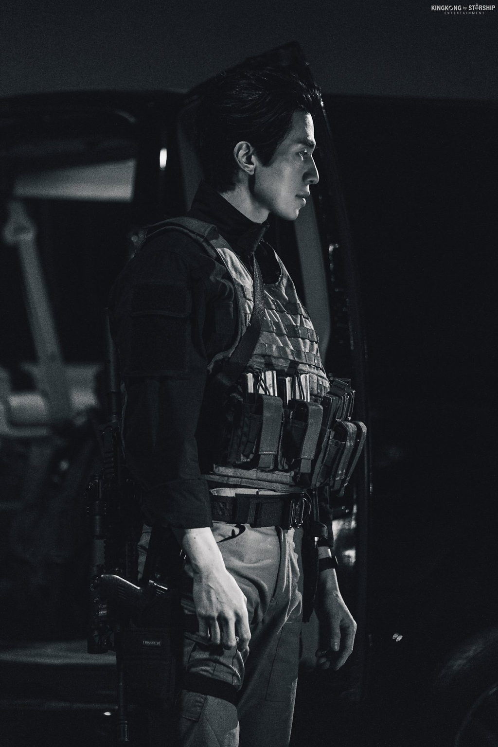 이동욱-인생캐라는-말이-많은-＜킬러들의-쇼핑몰＞-정진만.jpg-2-이미지