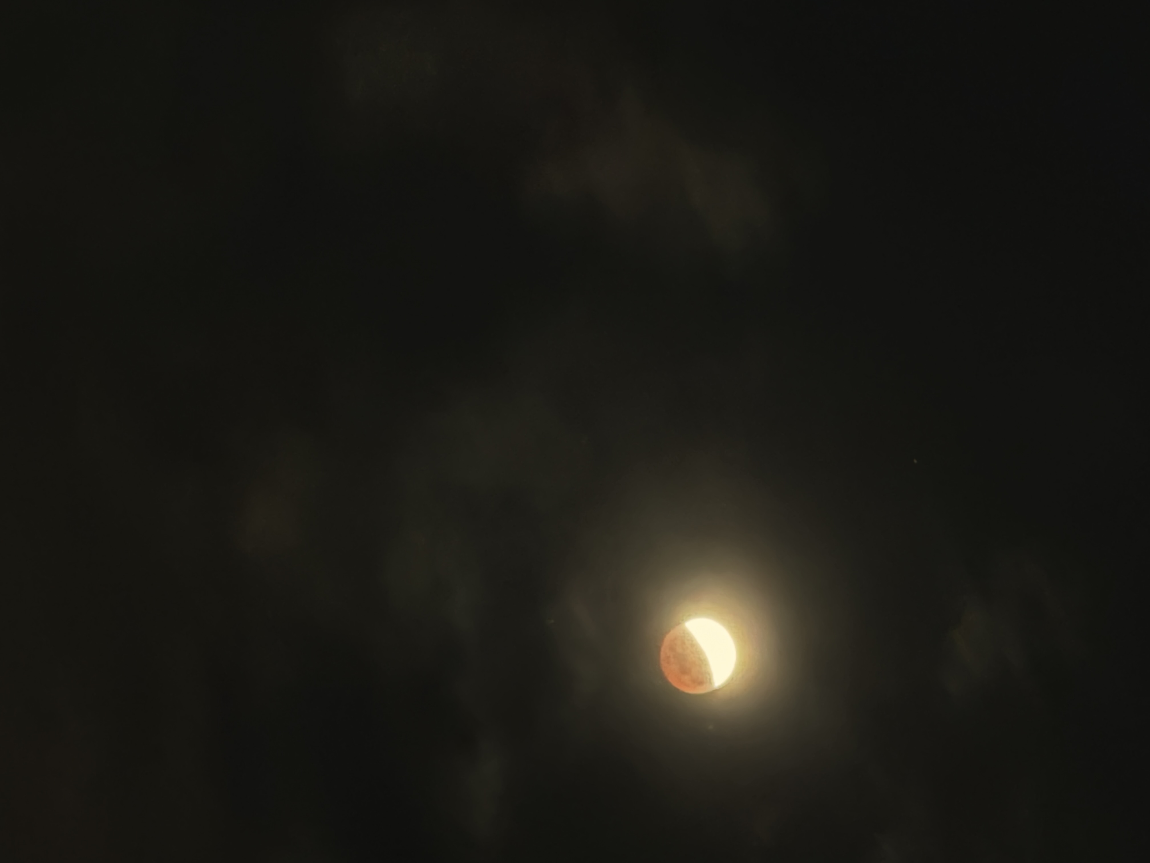 오늘-개인이-직접-찍은-개기-월식-13-이미지