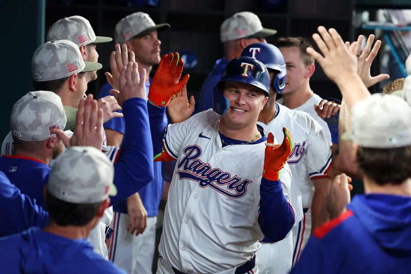 야구-온에어-중에-시강-쩌는-이정후-반클리프-목걸이-4-이미지