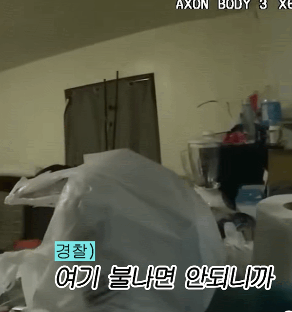 인종차별주의자-경찰로-인해-발생한-사건-2-이미지