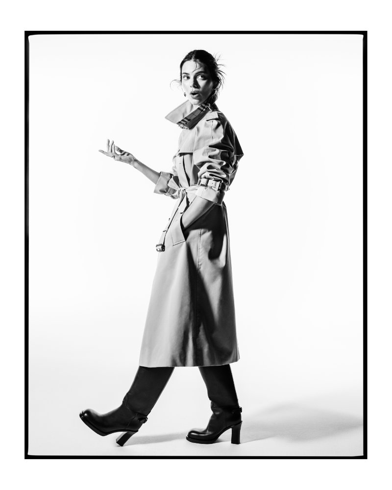 이상한-남자-보인다는-버버리-광고-18-이미지