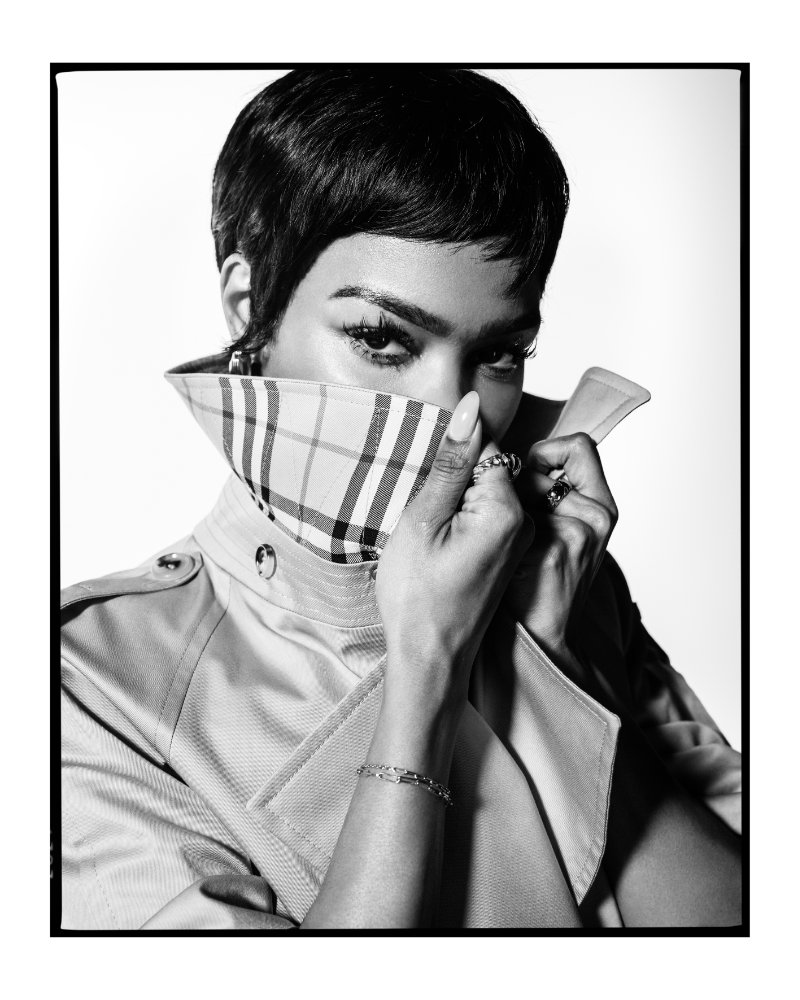 이상한-남자-보인다는-버버리-광고-3-이미지