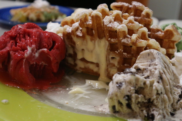 4명이서도-다-먹기-힘들다는-와플-세트...jpg-5-이미지