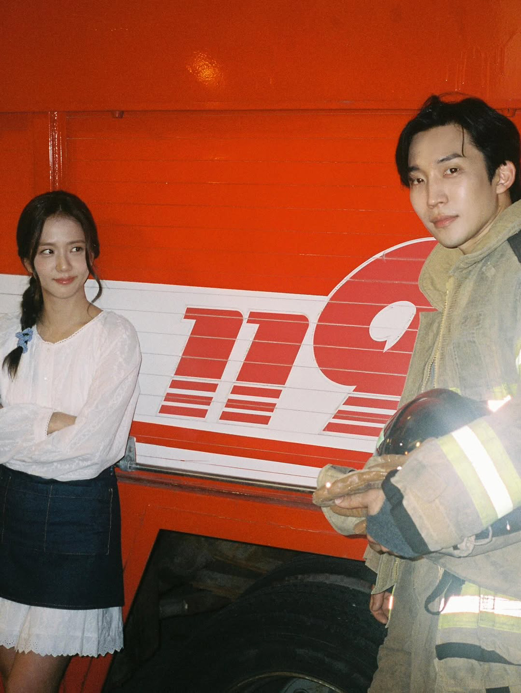 지수-인스타-속-월간남친-후보들-13-이미지