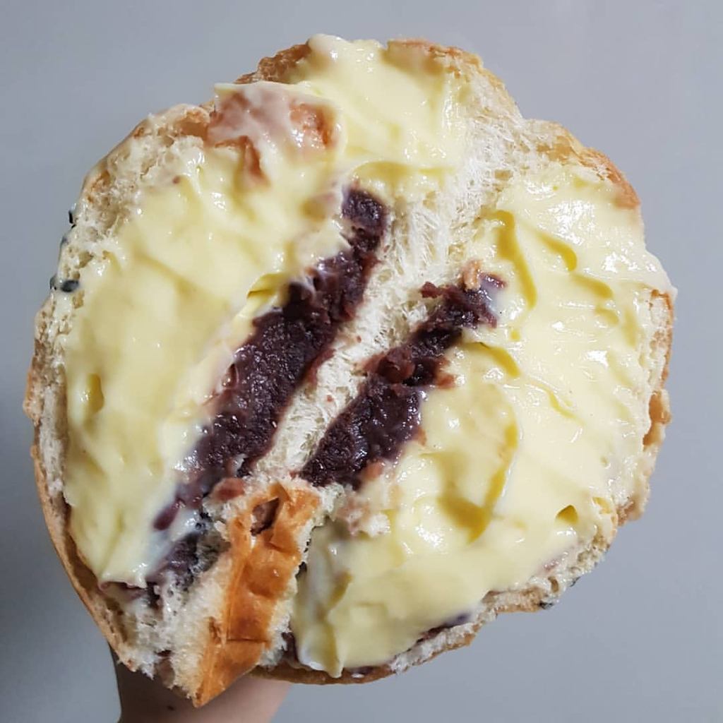 장블랑제리-슈크림팥빵.jpg-1-이미지