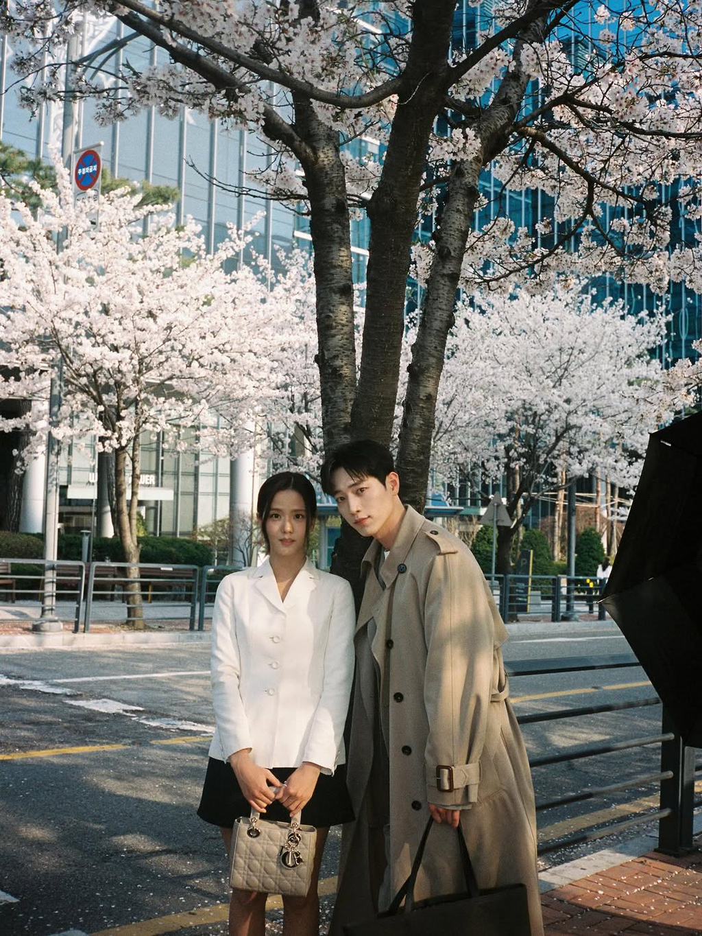 지수-인스타-속-월간남친-후보들-15-이미지