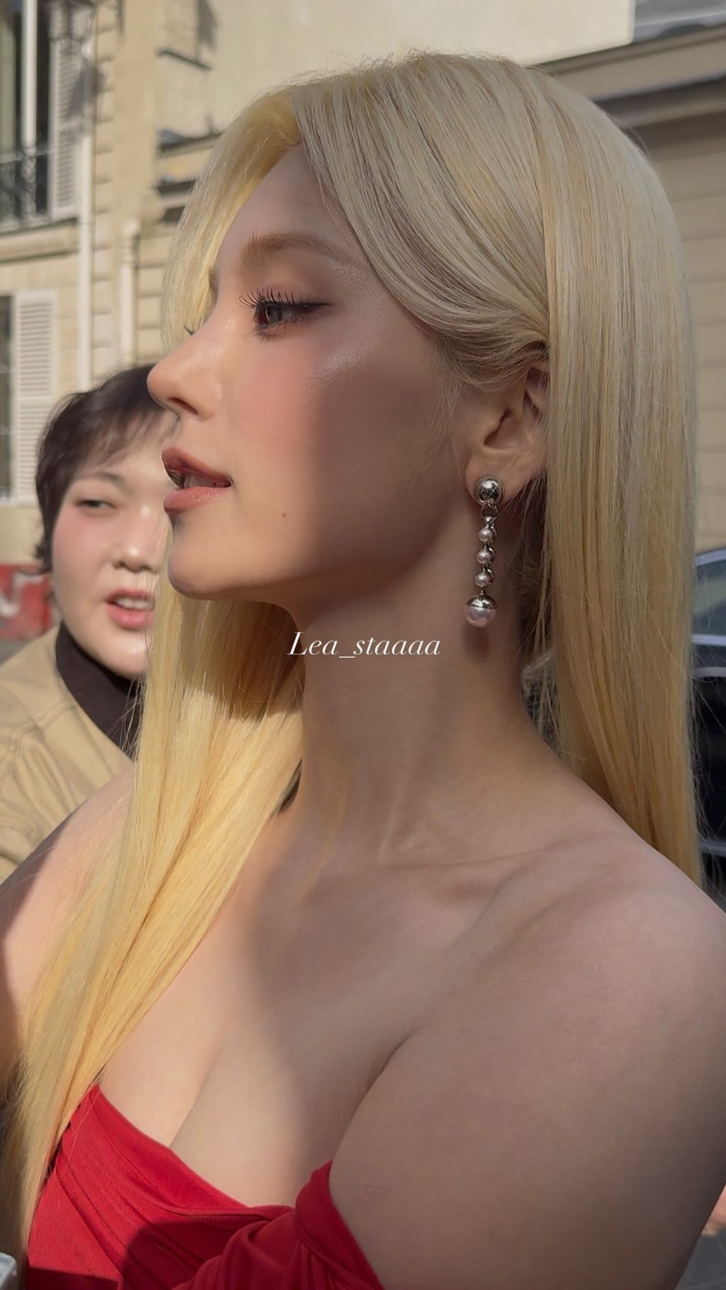 패션위크-갈때마다-sns-붐업되는-예지(ITZY)-이번-패윜-4-이미지