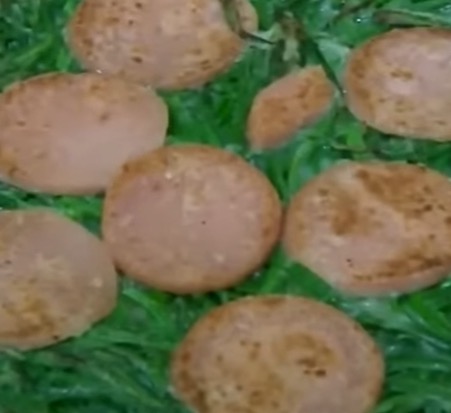 할머니와-손녀의-피자-만들기-13-이미지