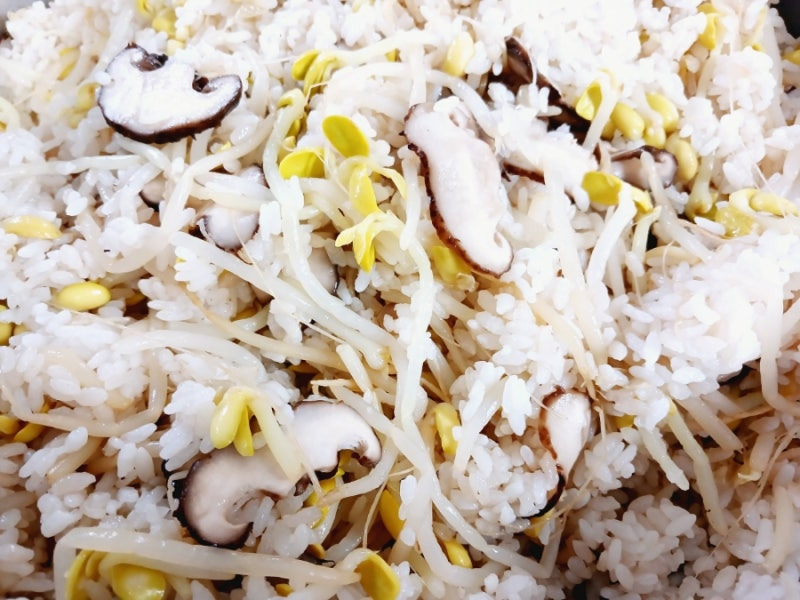 단체급식-콩나물밥-7-이미지