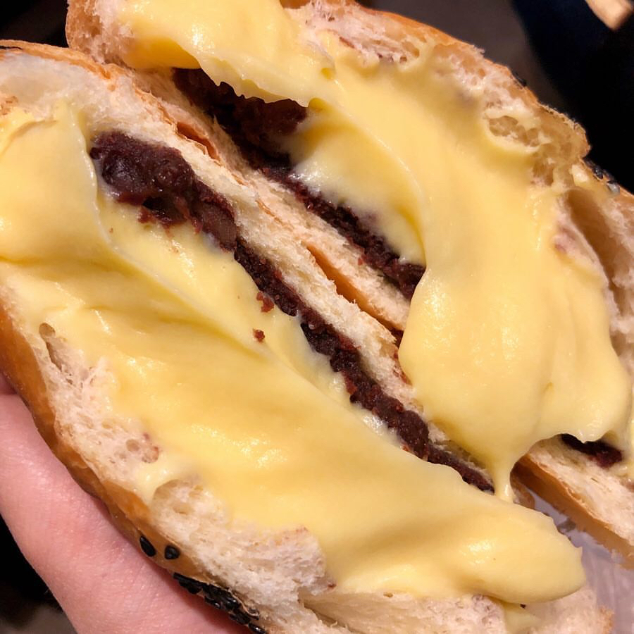 장블랑제리-슈크림팥빵.jpg-4-이미지