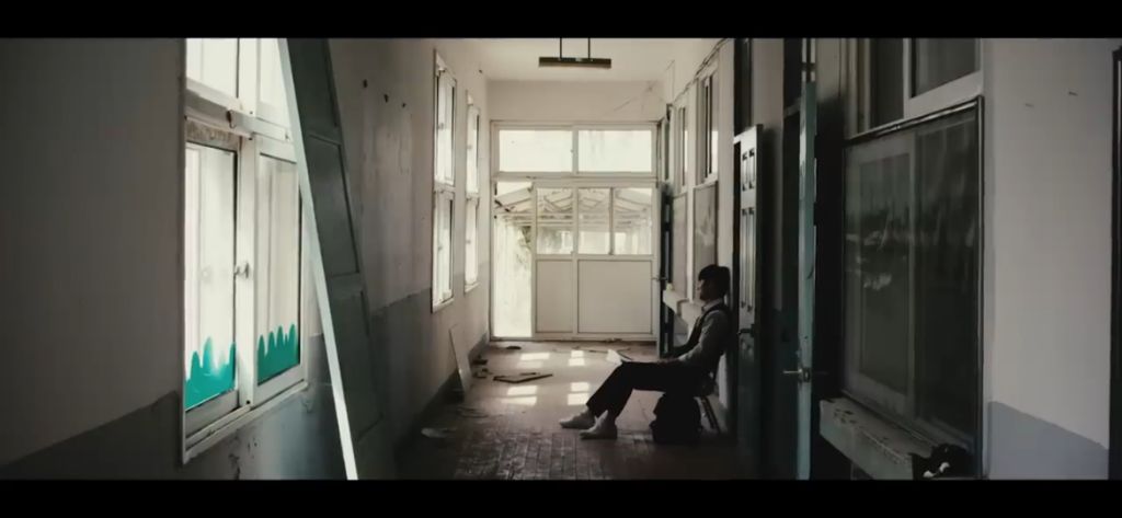 노래만-들어본-사람들은-충격받다는-밴드-뮤비-0-이미지