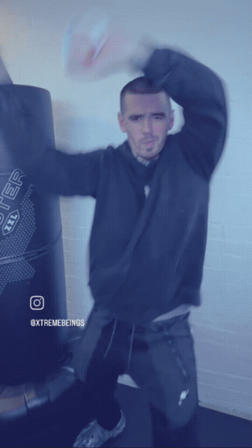 론다-로우지-흉내-내는-복서-2-이미지