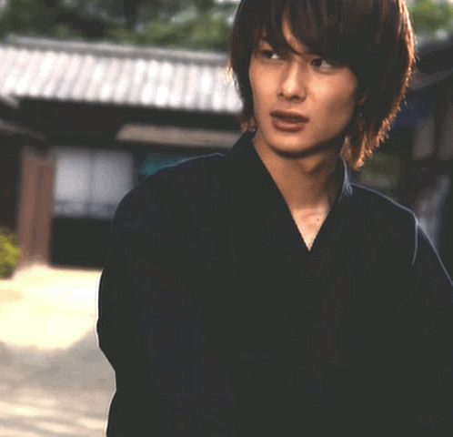 일본-배우가-오구리-슌-부부와-한-침대에서-같이-잤는데-다음-날-일어나보니-오구리-슌은-혼자-스케줄하러-나감-6-이미지