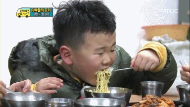 연프-나가서-아빠-어디가-찍는-윤후.jpg-16-이미지